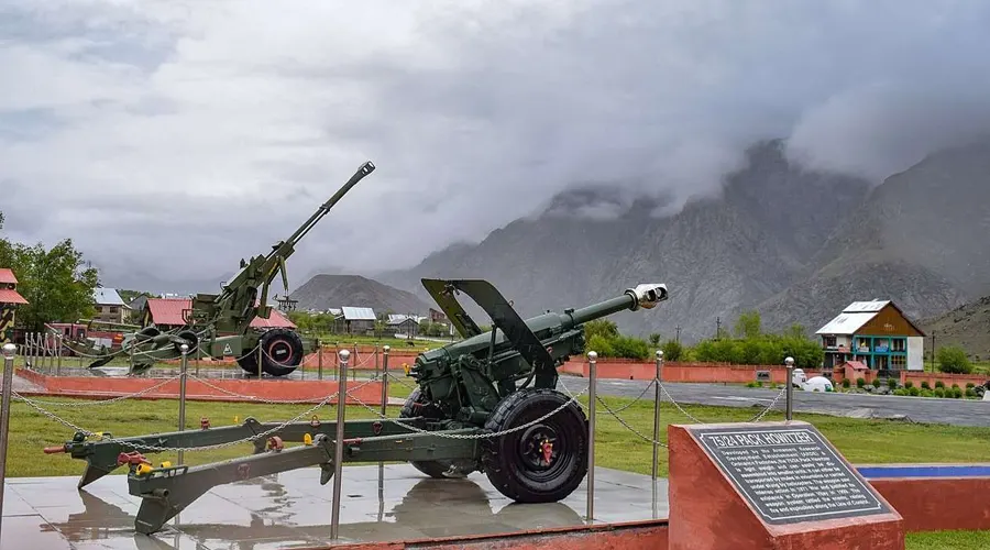 Dras War Memorial, Jammu And Kashmir